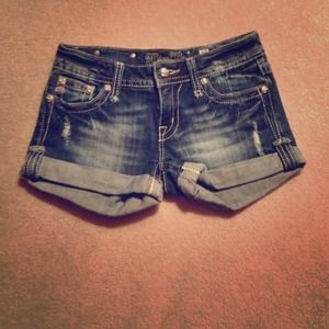 TRADED---Miss Me Jean Shorts!