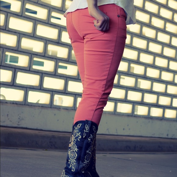 Coral skinny jeans!