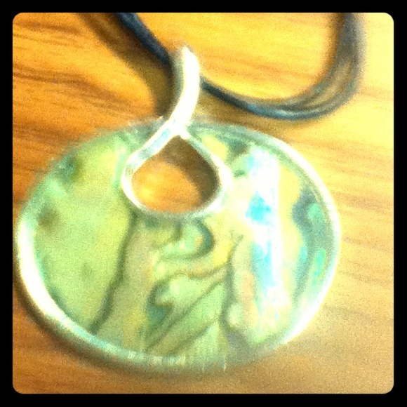 60s pendent