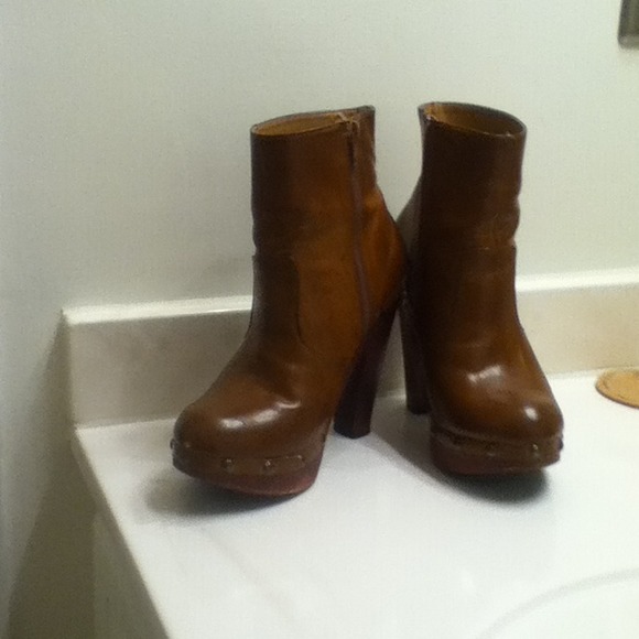 SOLD