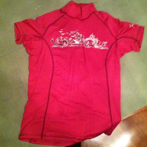 Gill swim shirt