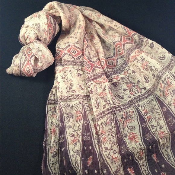 Imported Handcrafted Ethnic Silk Scarf