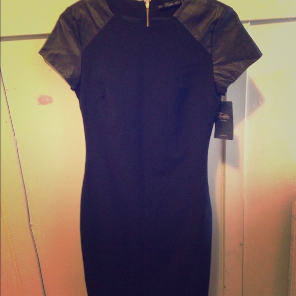 ⛔REDUCED⛔ Black Dress