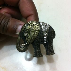 Elephant ring with faux crystals