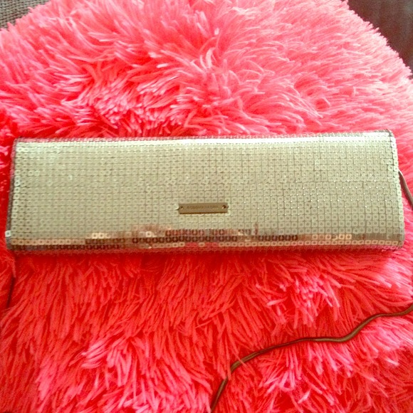 BCBGMaxAzria Handbags - BCBG Clutch/Shoulder Bag.