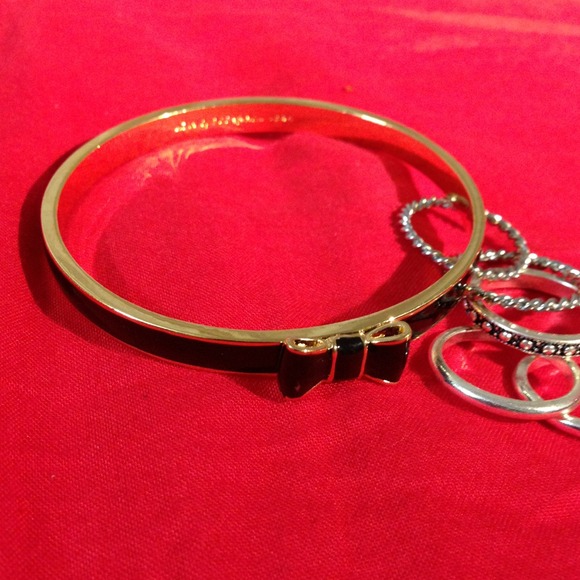 **SOLD**Authentic Kate spade bow tie bracelet