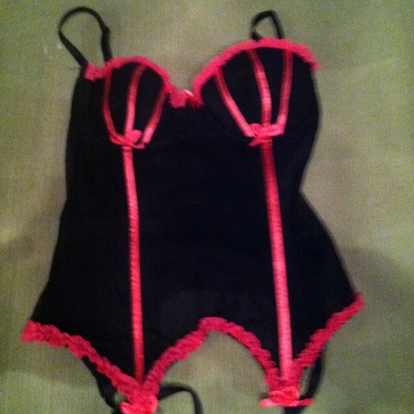 VS corset