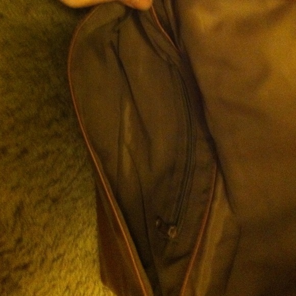 Clutch - Picture 3 of 3