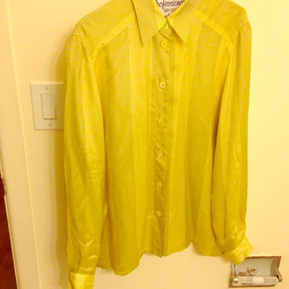 Authentic yellow Escada top