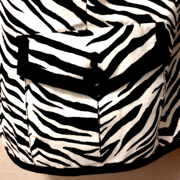 Liz Claiborne Zebra Print Black & White Jacket - Picture 3 of 4