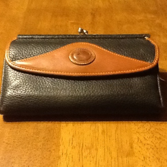 Authentic Dooney & Bourke Wallet