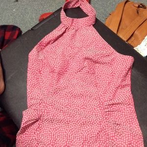 ⬇Reduced⬇Guess pink top