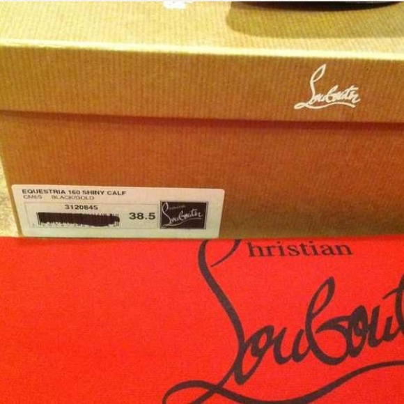 **SOLD**Christian Louboutin Equestria 38.5 - Picture 2 of 4