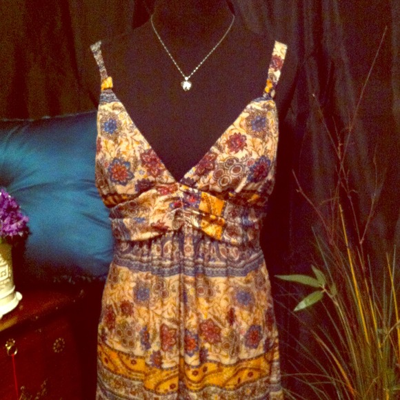 Dresses & Skirts - Floral Print/BlkWht Dress bundle4 @knorton71