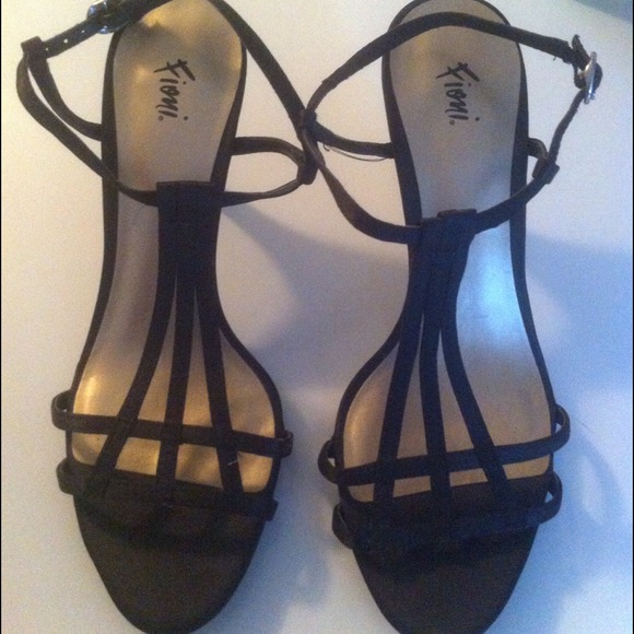 Great comfy work shoe