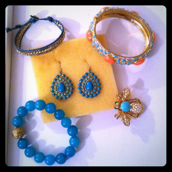 ❌SOLD❌Lot of Stella & Dot pieces (in Turqouise)