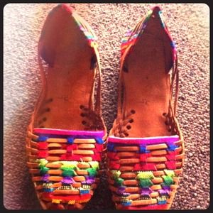 Handmade Guatemalan Flats☀🌈