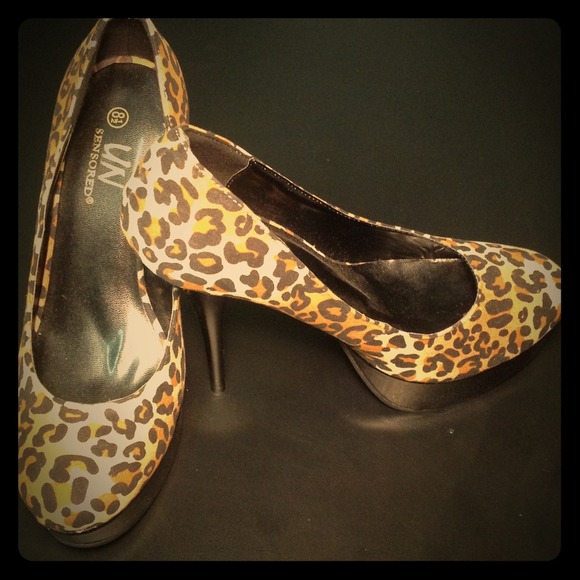 Shoes - Leopard Suede Pumps!