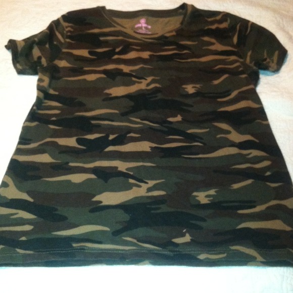 Camo tee