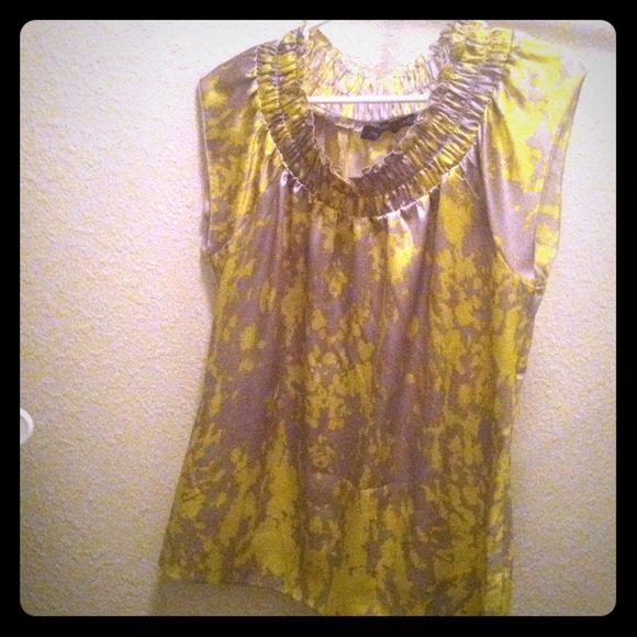 Spring/Sumner Top - Picture 1 of 2