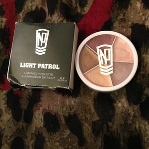 Napoleon perdis light patrol!