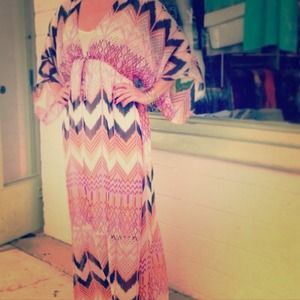 BEAUTIFUL ARK & CO MAXI! Size M LIKE NEW