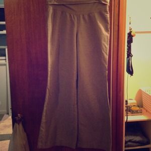 Gray linen cotton waist pants. Size large.