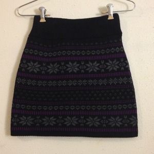 NWOT Gray, Purple, Black Bodycon Sweater Skirt