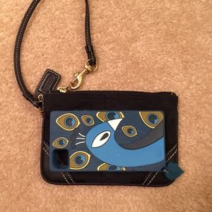 Coach Bags - Coach wristlet Coach Bags - Coach wristlet