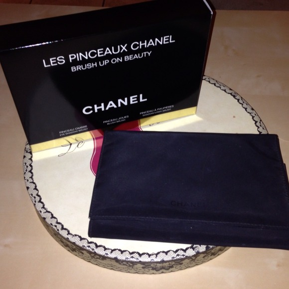 CHANEL Accessories Reduce Authentic Chanel Brush Beauty Bag Poshmark