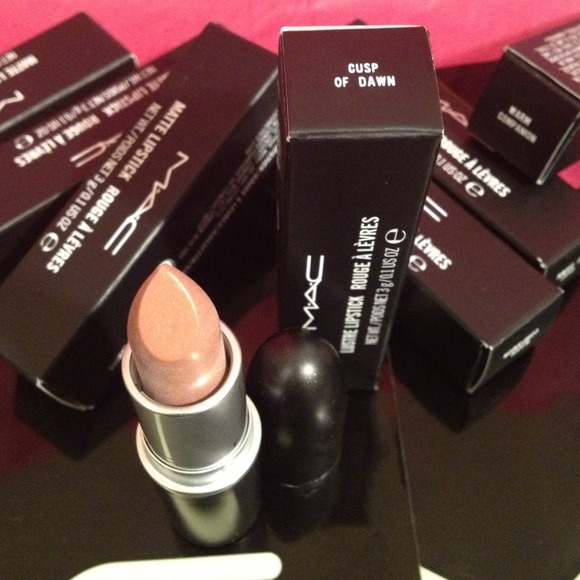 AUTHENTIC "cusp of dawn" MAC LIPSTICK