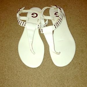 White sandals by Guess