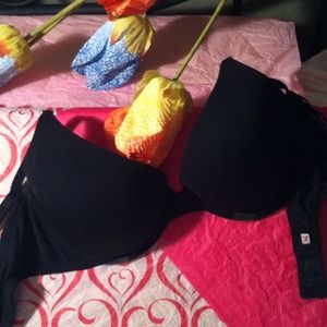 VS bra 36D