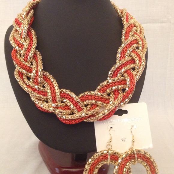Braided necklace