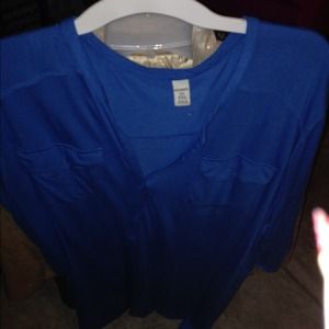 Blue dress flows perfect with waist belt for slim