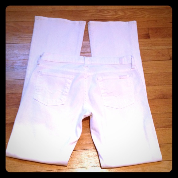 7 For All Mankind Clean White Jeans! Size 26!