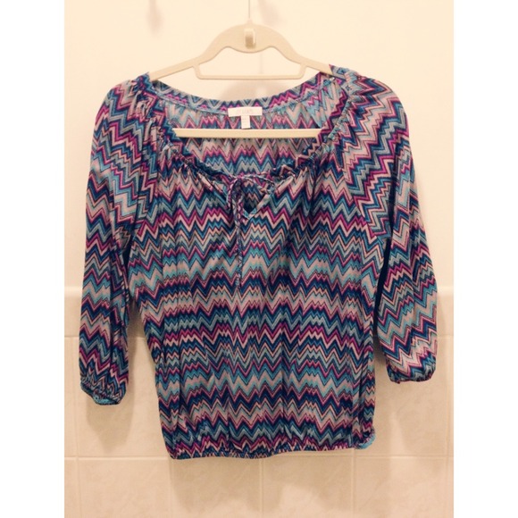 Delia's Chevron Blouse - Picture 1 of 3