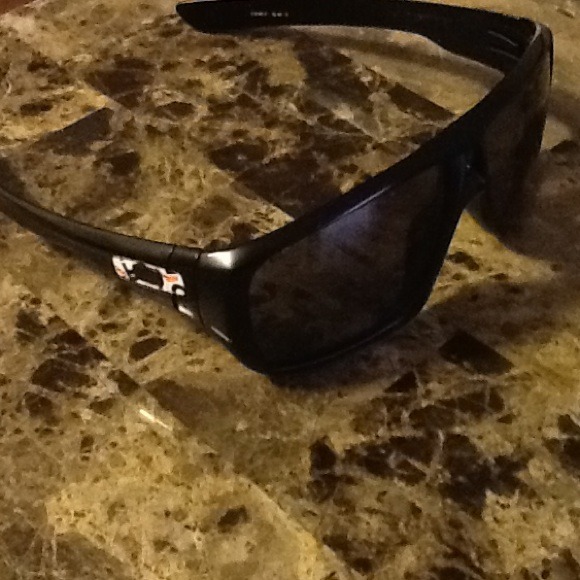 Men's black Oakley sunglasses
