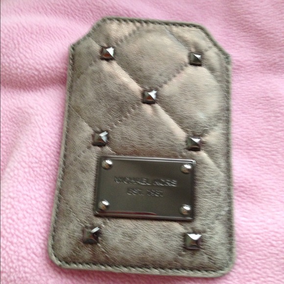 MICHAEL KORS Leather iPhone case