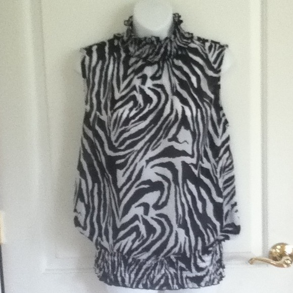 Animal print top bubble style - Picture 1 of 3