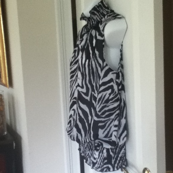 Animal print top bubble style - Picture 2 of 3