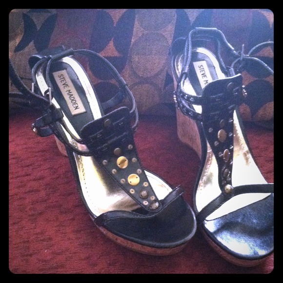 Steve Madden Wedges