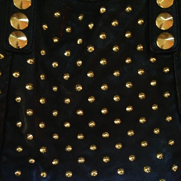 ❌N/A❌UE Urban Expressions Studded Vegan Bag Blk - Picture 2 of 4