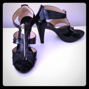 Michael Kors black sandal