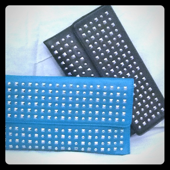 Clutch bags