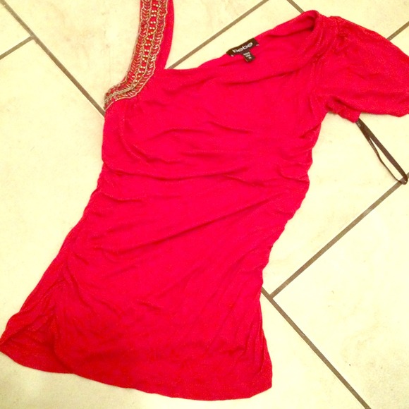 Bebe red top - Picture 1 of 2