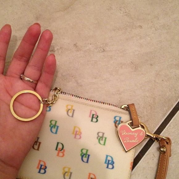 Dooney & Bourke  SOLD - Picture 3 of 3