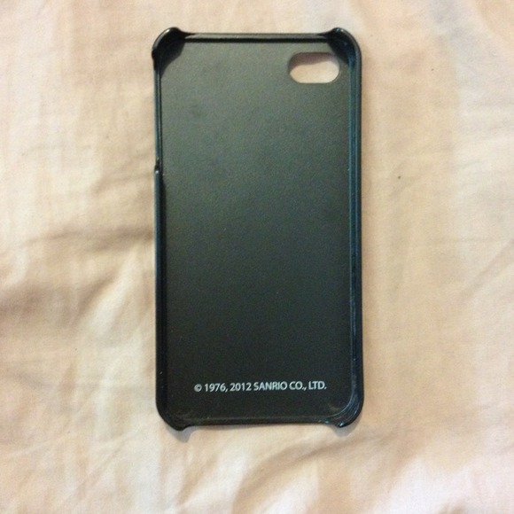 🚫SOLD IN BUNDLE🚫Hello kitty iPhone case. 💕 - Picture 2 of 3