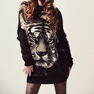 Over-sized Tiger Sweater
