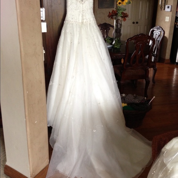 🚩Price Reduced!!🚩new Wedding Dress/never worn! - Picture 4 of 4